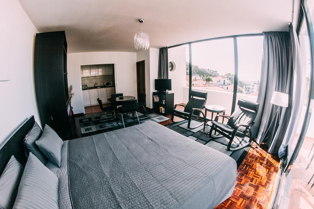 Arts In Apartments Pina Фуншал Екстериор снимка