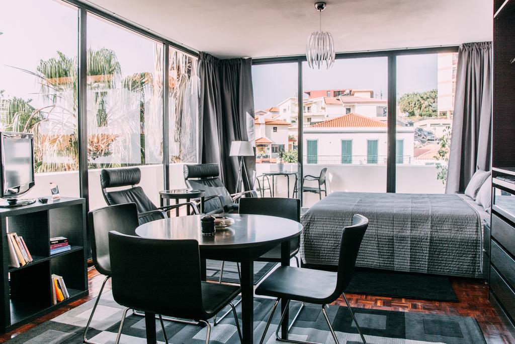 Arts In Apartments Pina Фуншал Екстериор снимка