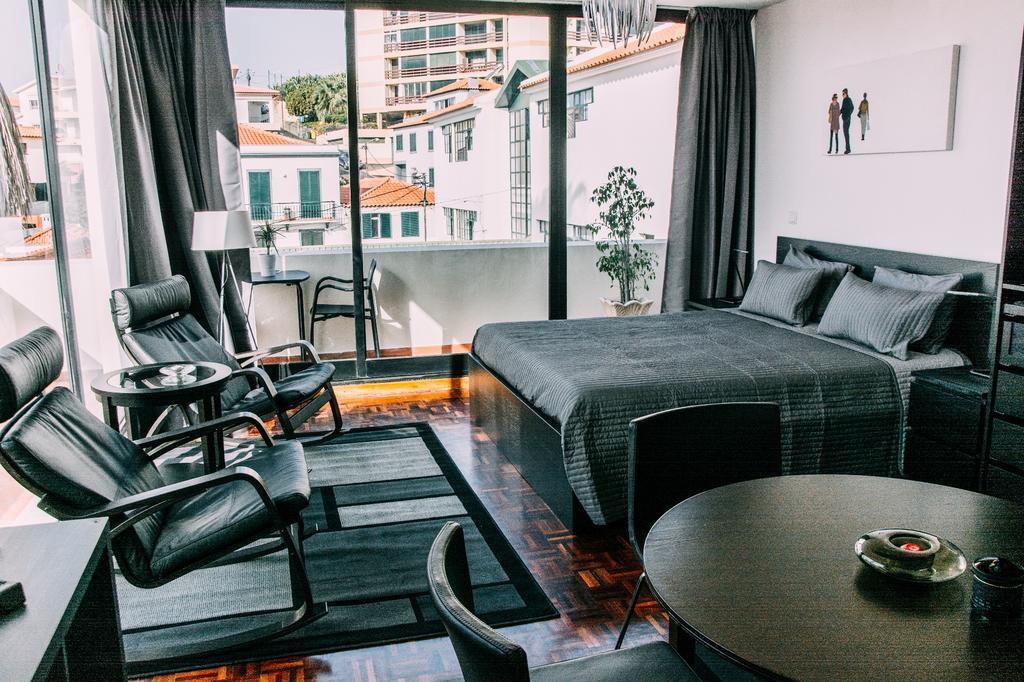 Arts In Apartments Pina Фуншал Екстериор снимка