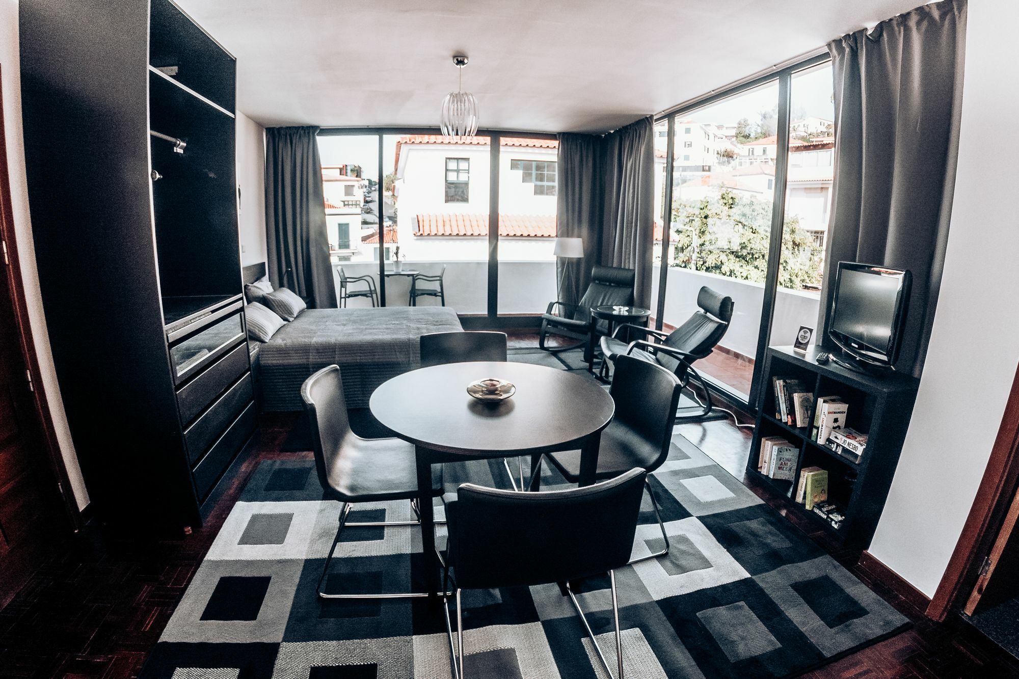 Arts In Apartments Pina Фуншал Екстериор снимка